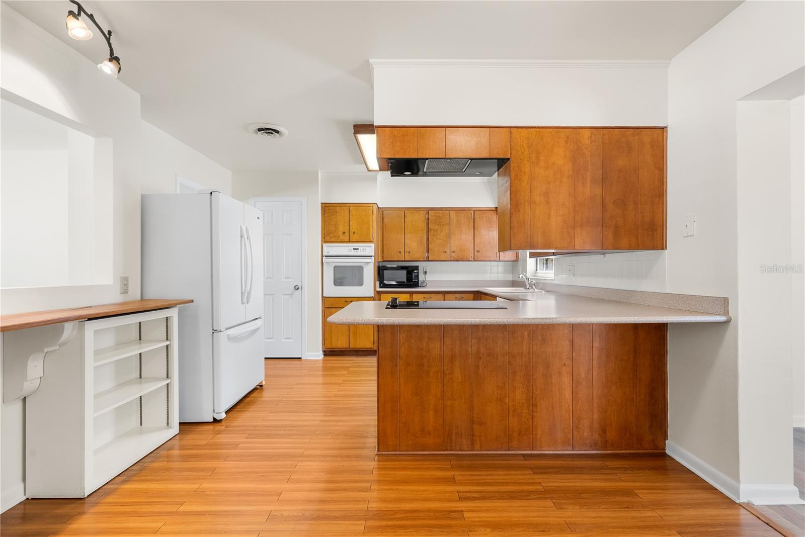 Image 10 of 30 For 1748 7th Street