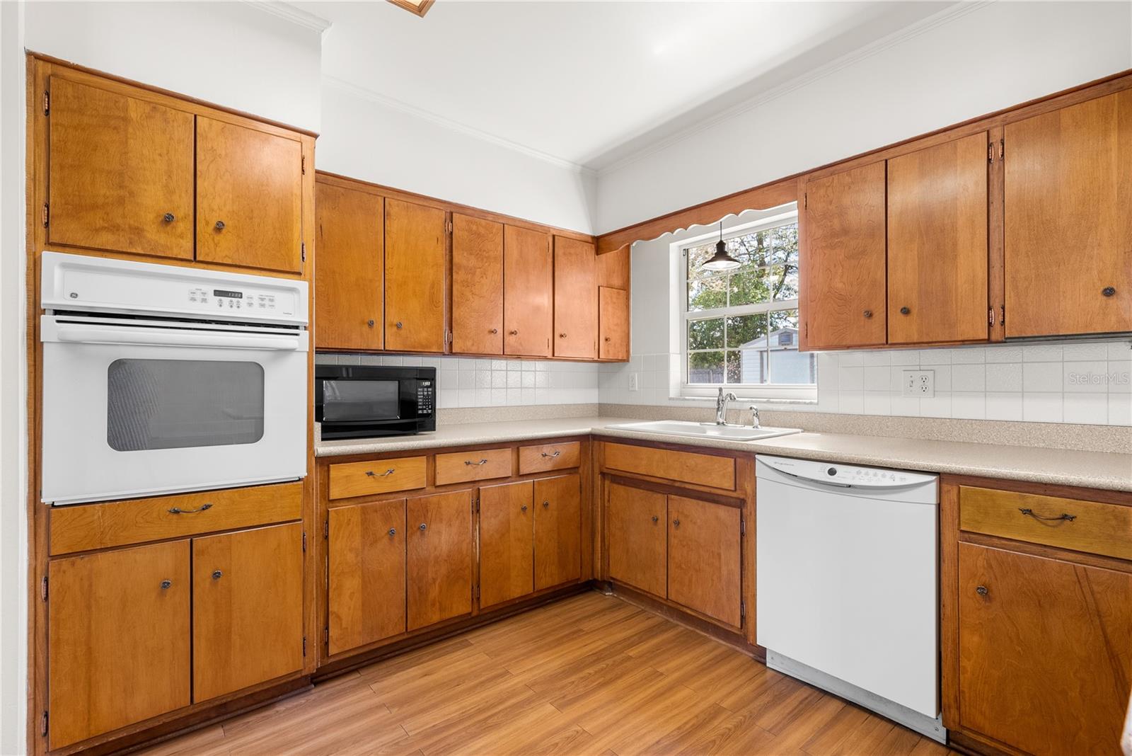 Image 8 of 30 For 1748 7th Street