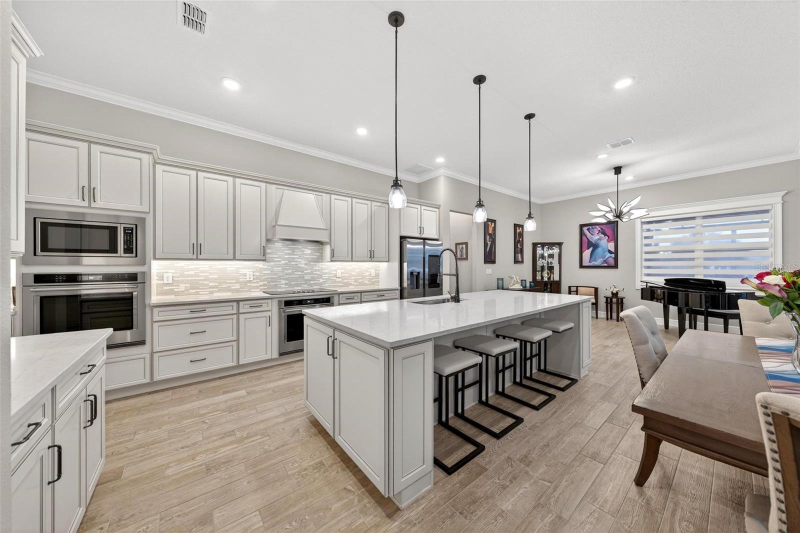 Image 10 of 64 For 5992 90th Court Road