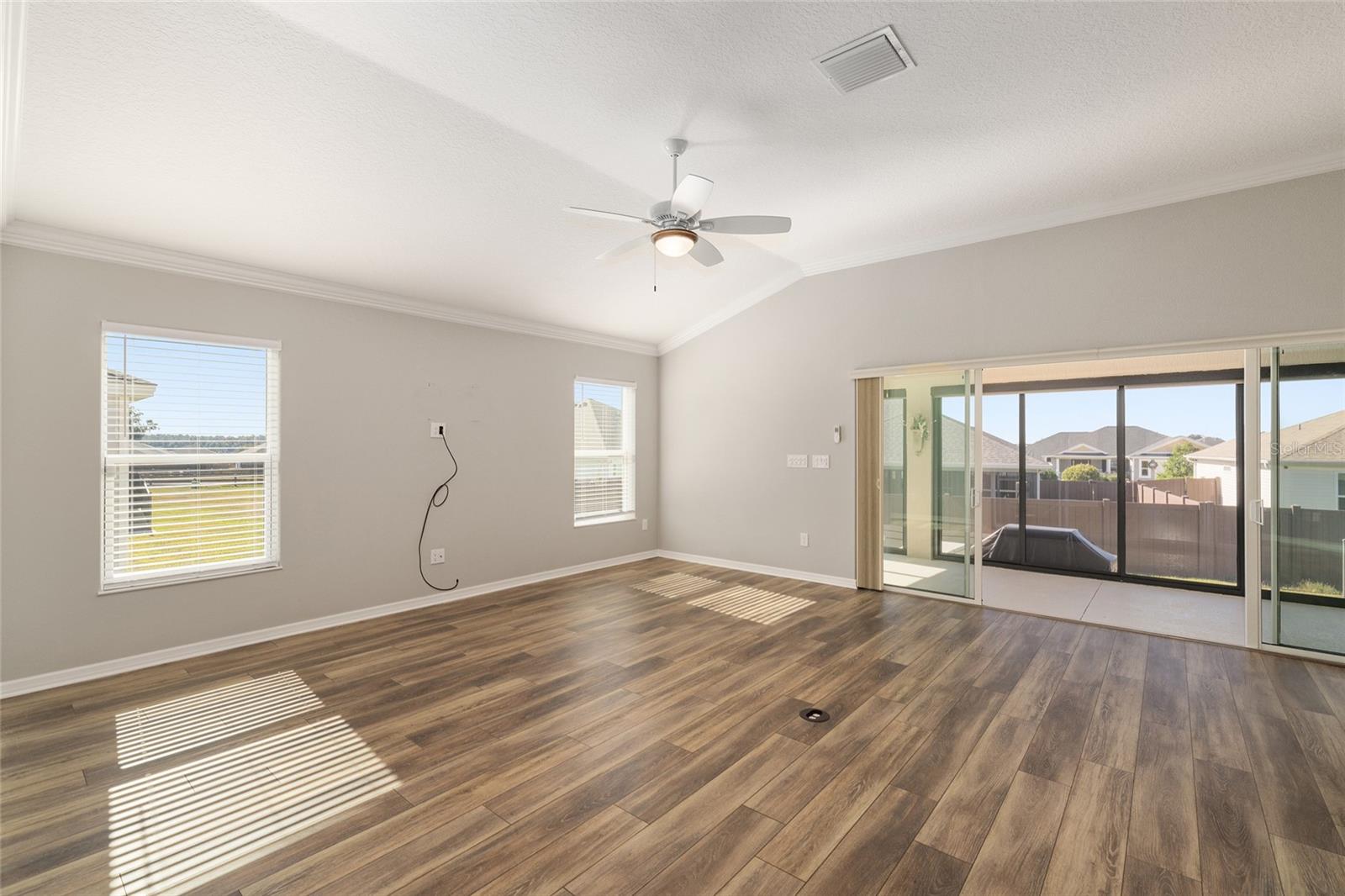 Image 6 of 27 For 11294 Berning Terrace