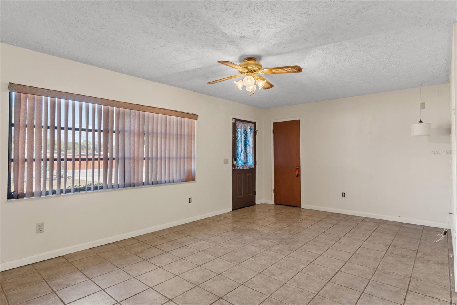 Image 11 of 53 For 5300 Manatee Terrace