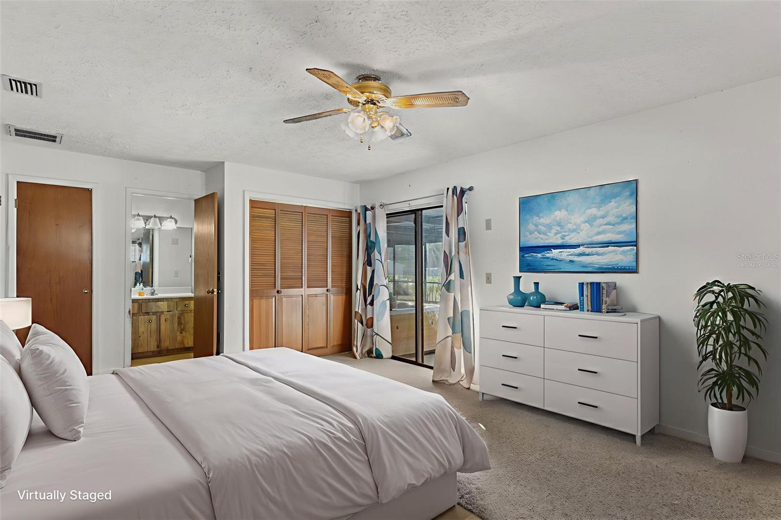 Image 16 of 53 For 5300 Manatee Terrace