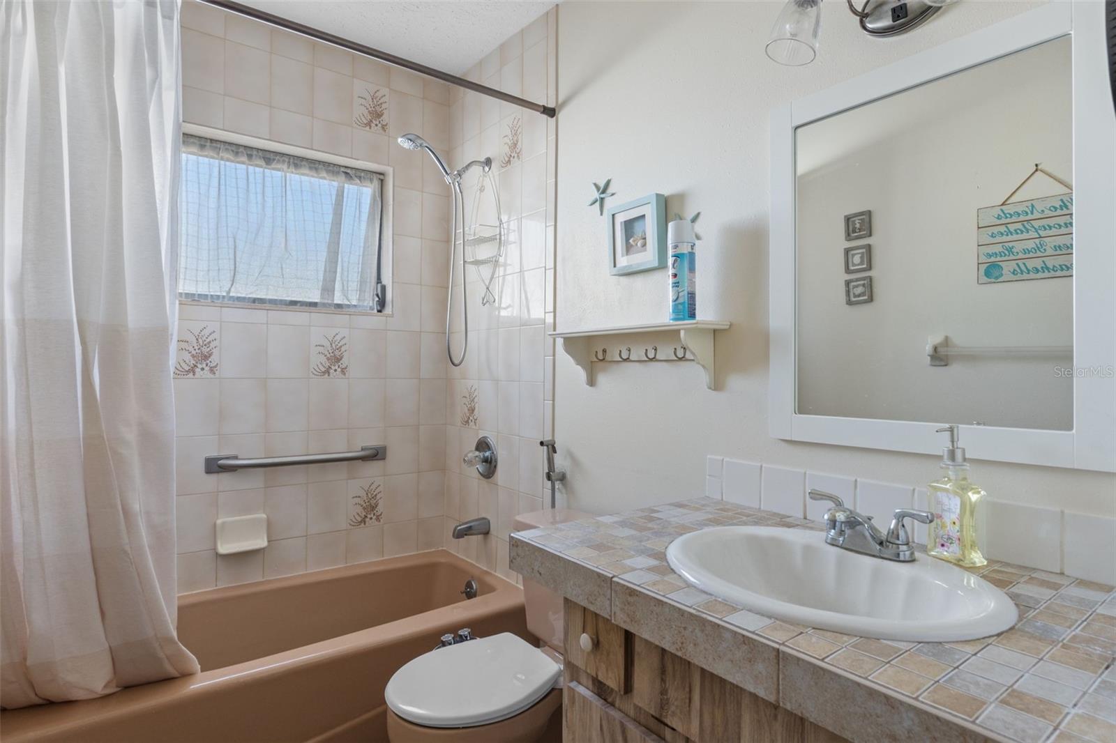 Image 21 of 53 For 5300 Manatee Terrace