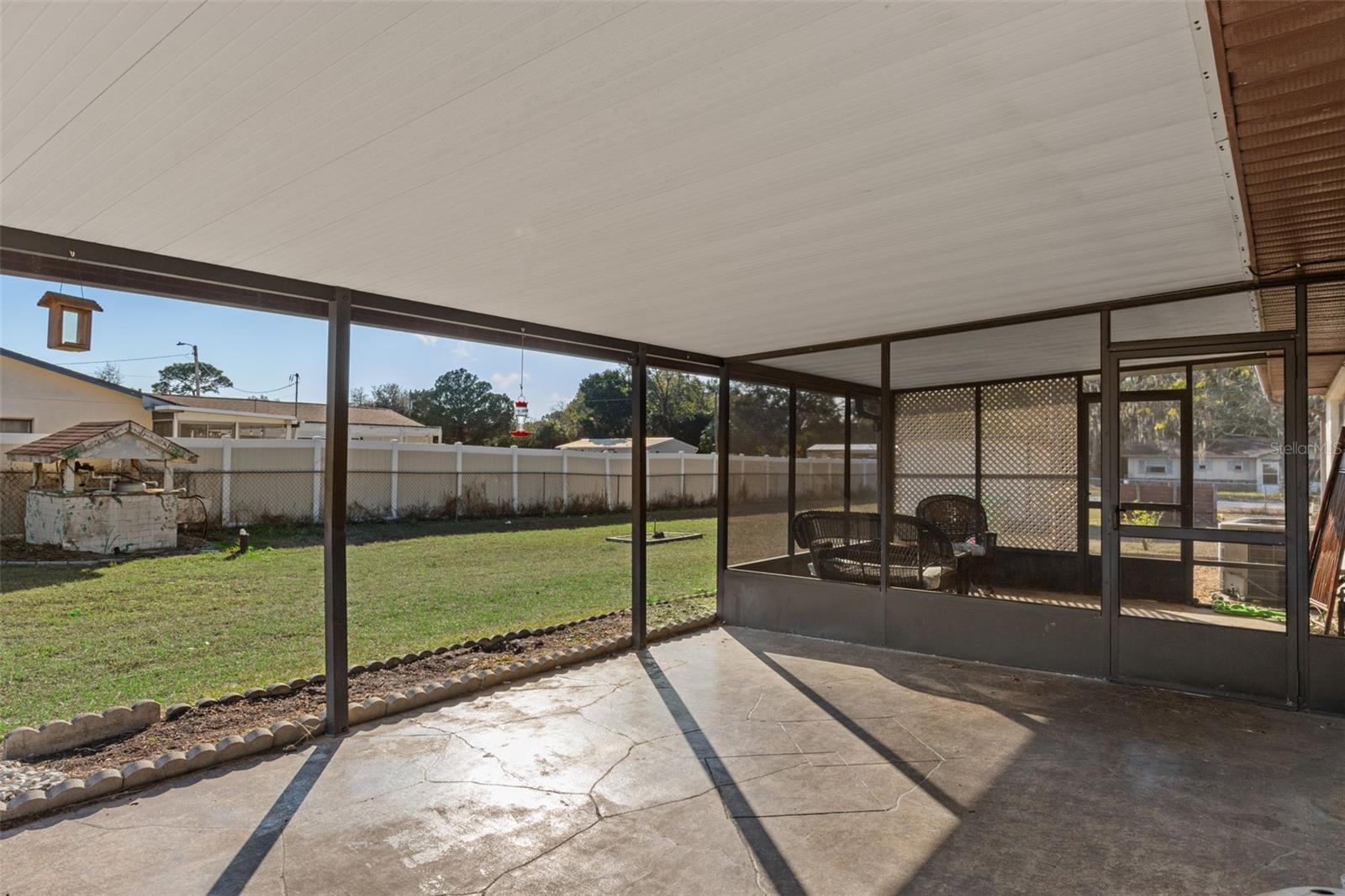 Image 44 of 53 For 5300 Manatee Terrace