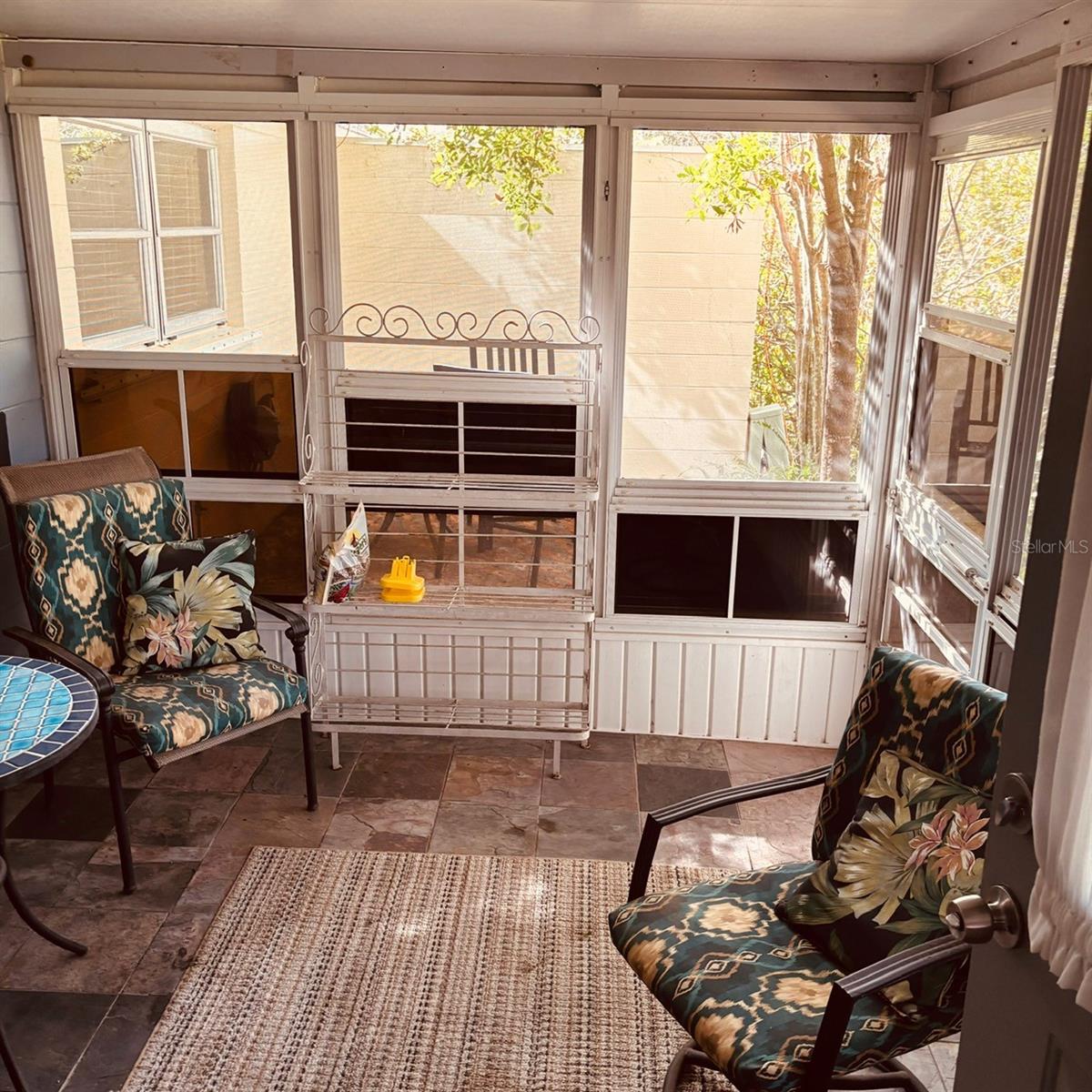 Image 20 of 27 For 8747 93rd Place C