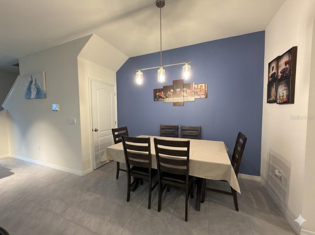 Image 10 of 18 For 1313 Isleta Loop