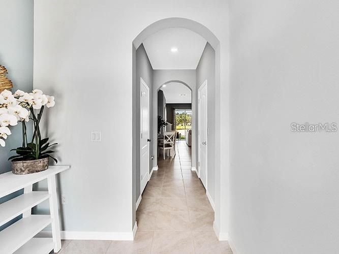 Image 2 of 18 For 1313 Isleta Loop