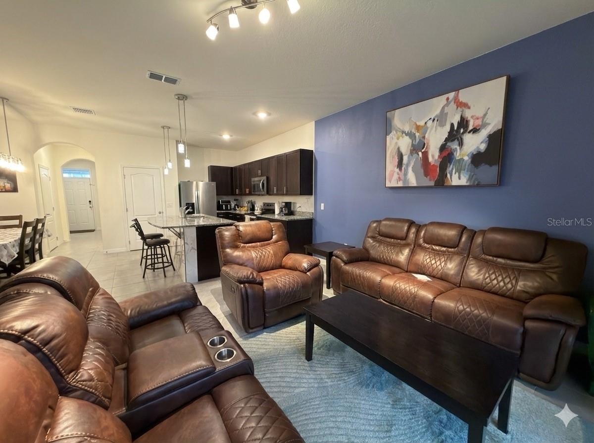 Image 5 of 18 For 1313 Isleta Loop