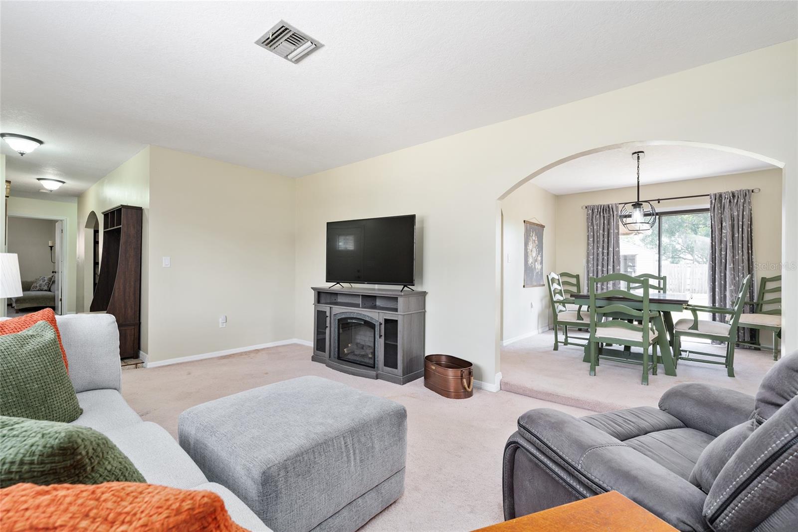 Image 10 of 68 For 3642 Trout Avenue