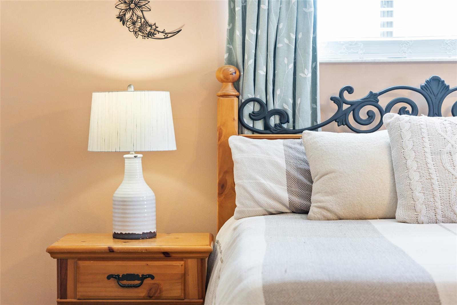 Image 14 of 68 For 3642 Trout Avenue