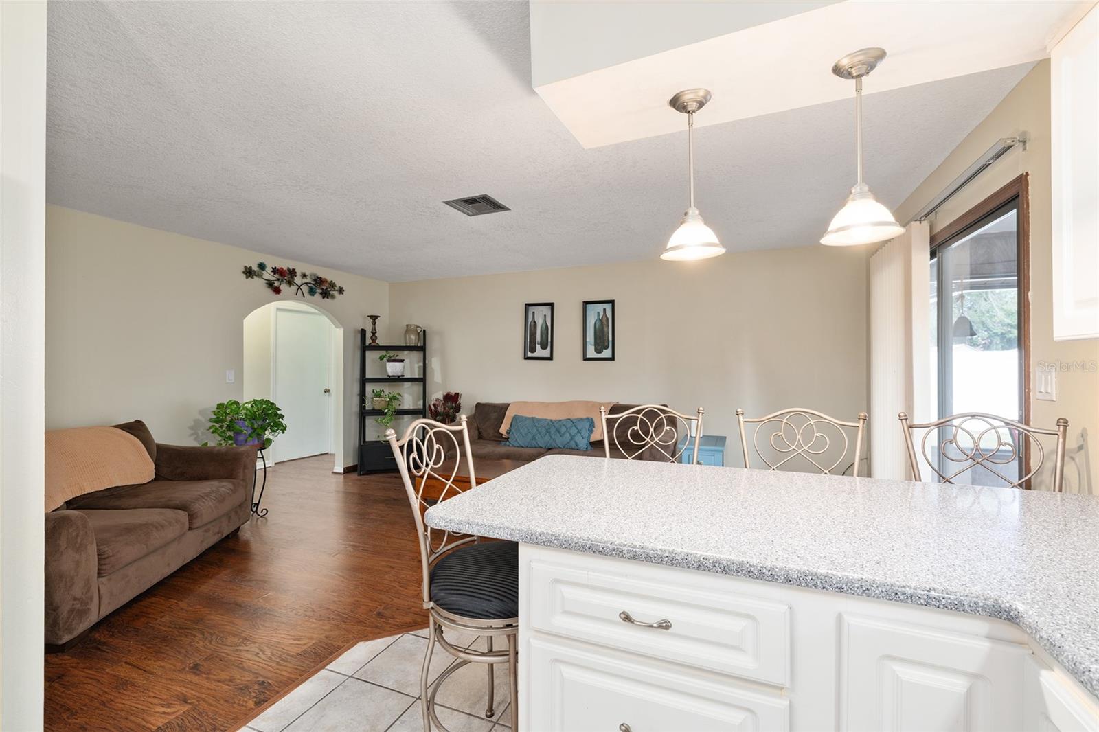 Image 32 of 68 For 3642 Trout Avenue