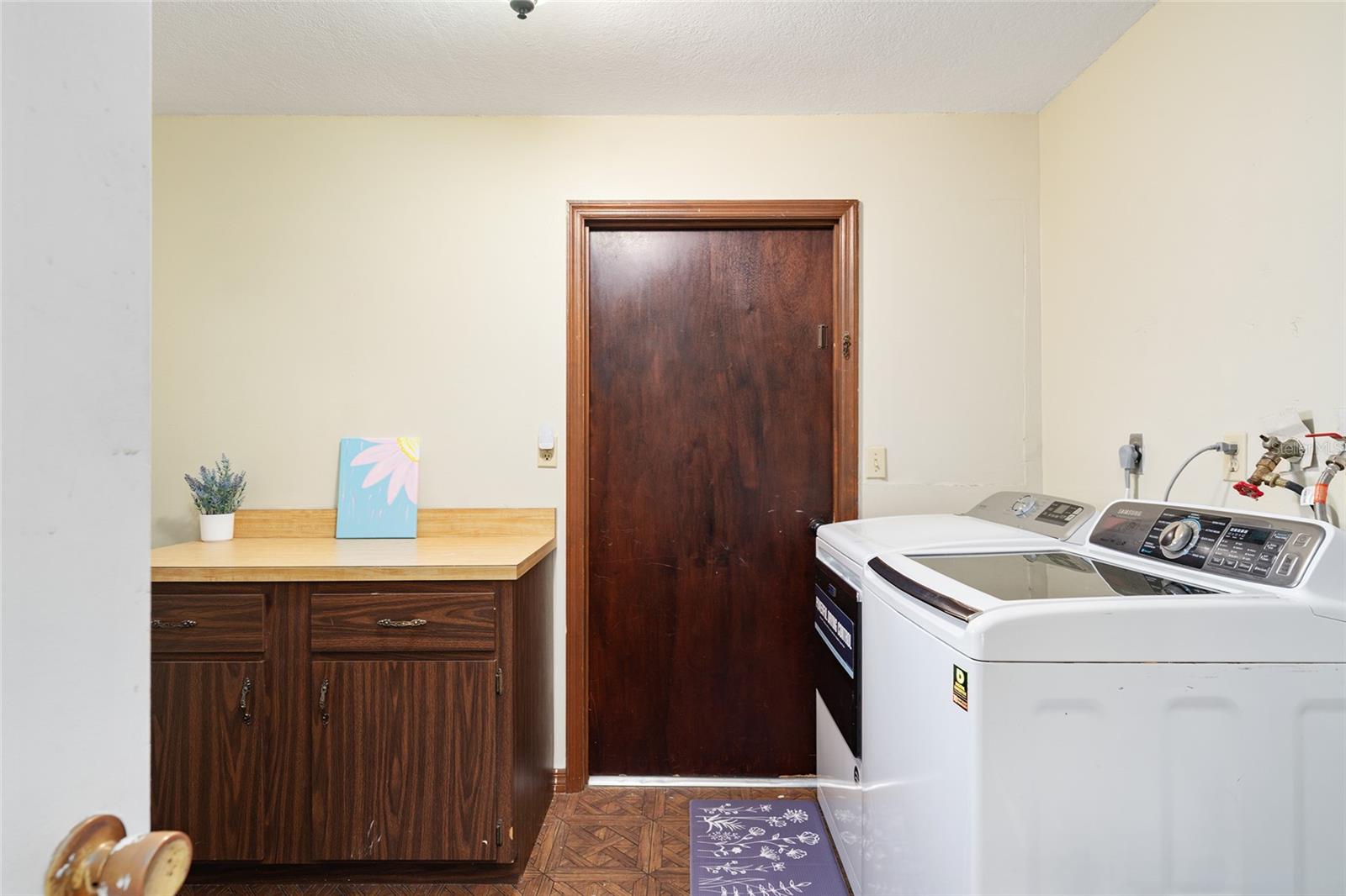 Image 48 of 68 For 3642 Trout Avenue