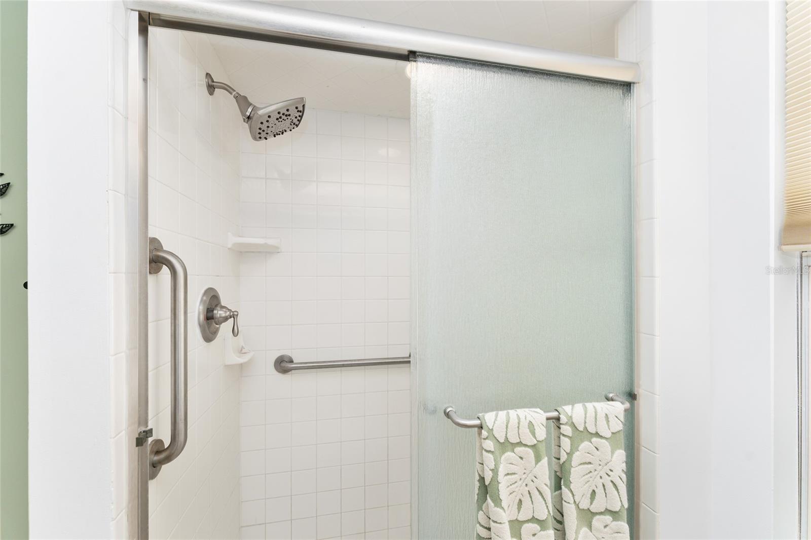 Image 16 of 24 For 8004 108th Loop