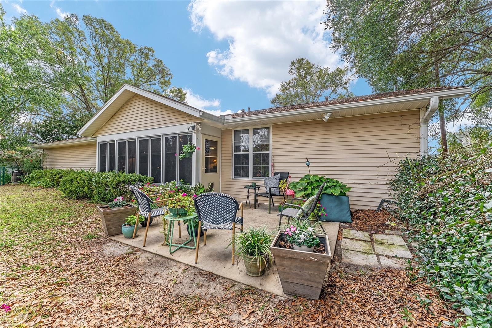 Image 23 of 24 For 8004 108th Loop