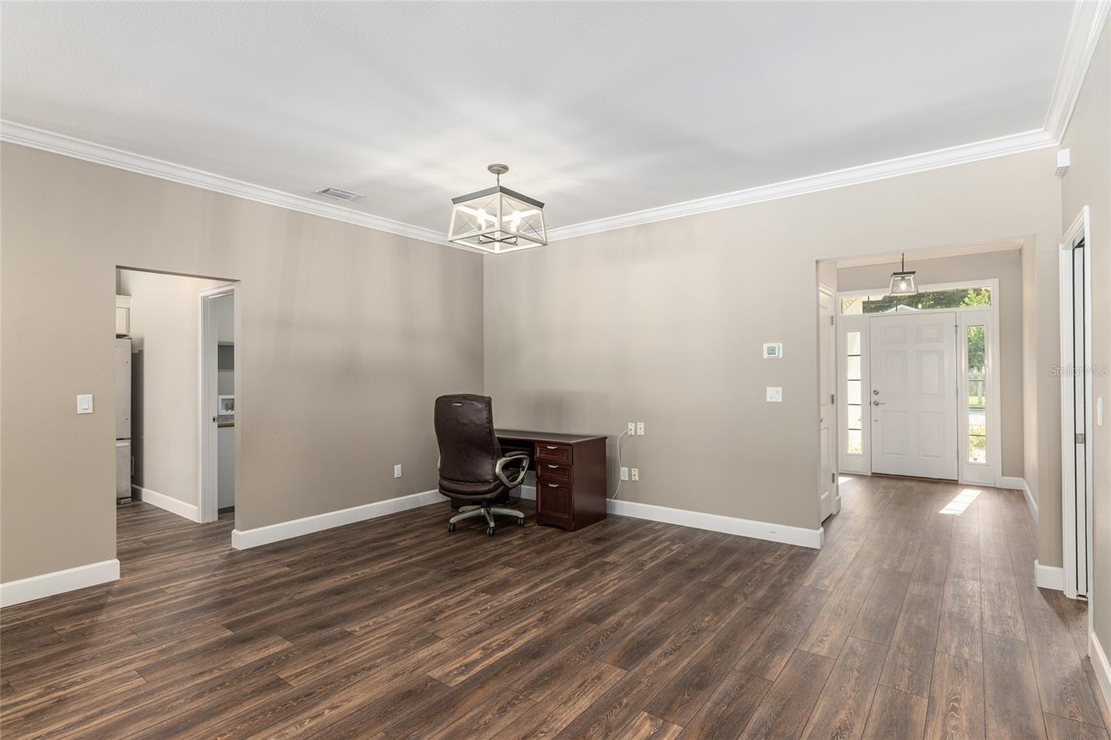 Image 13 of 60 For 2507 33rd Court