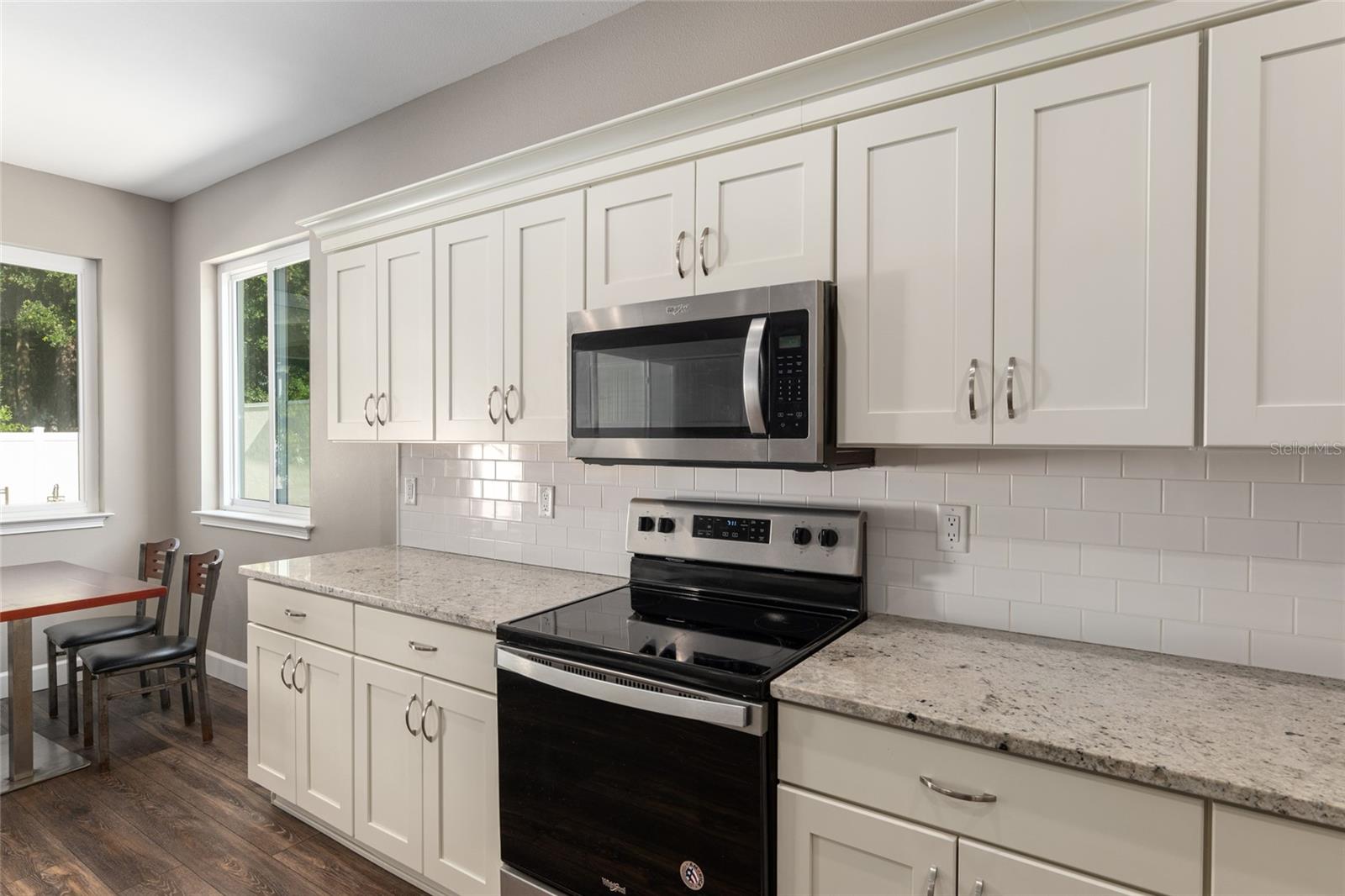 Image 23 of 60 For 2507 33rd Court