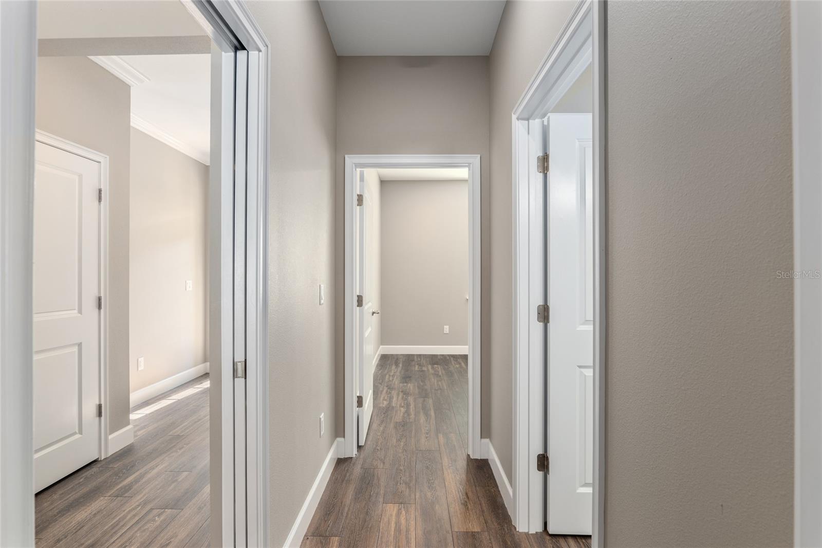 Image 39 of 60 For 2507 33rd Court