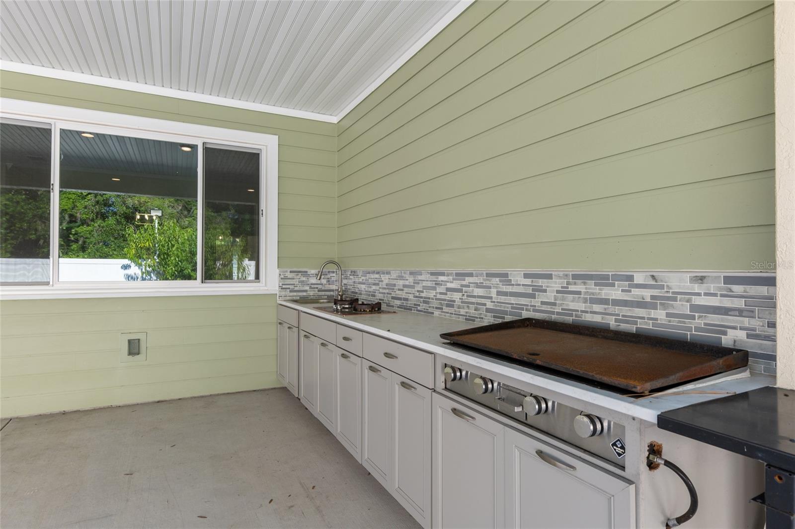 Image 51 of 60 For 2507 33rd Court