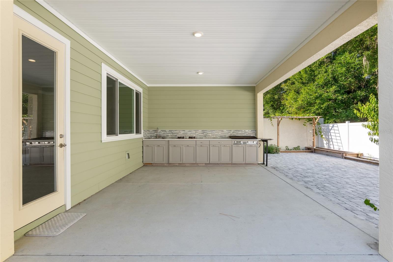 Image 53 of 60 For 2507 33rd Court