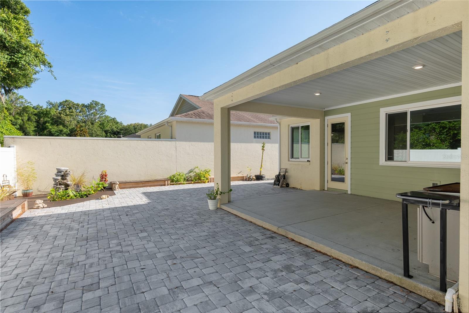 Image 57 of 60 For 2507 33rd Court