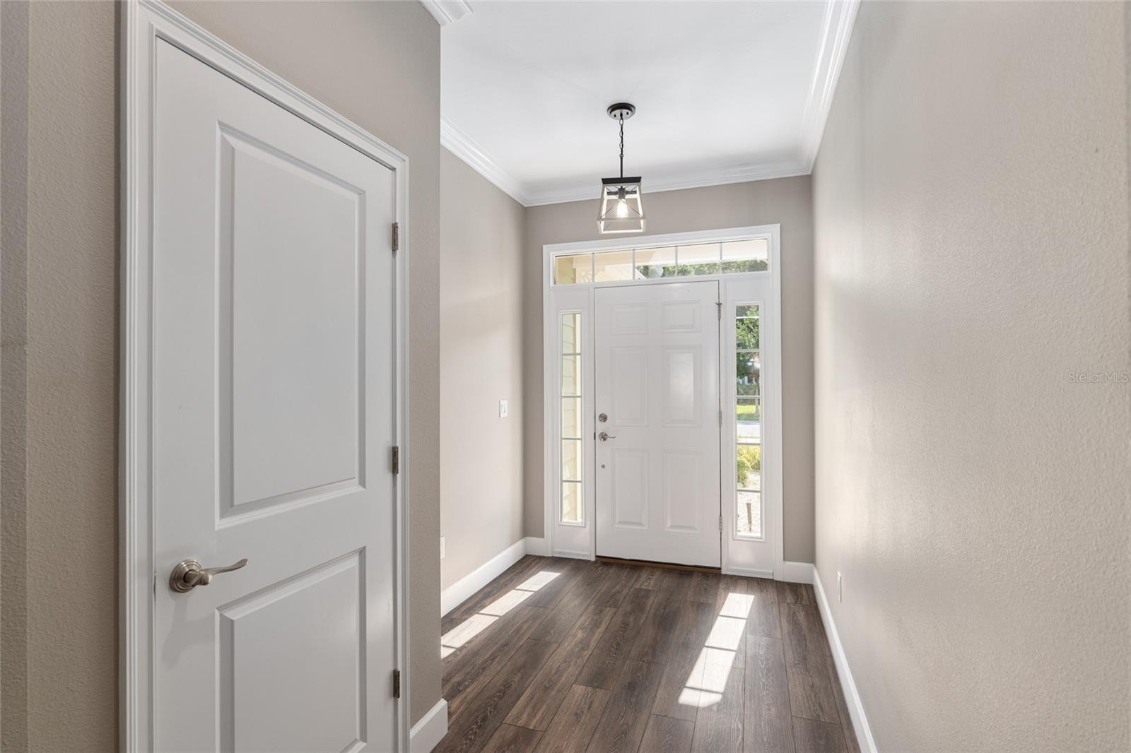 Image 8 of 60 For 2507 33rd Court