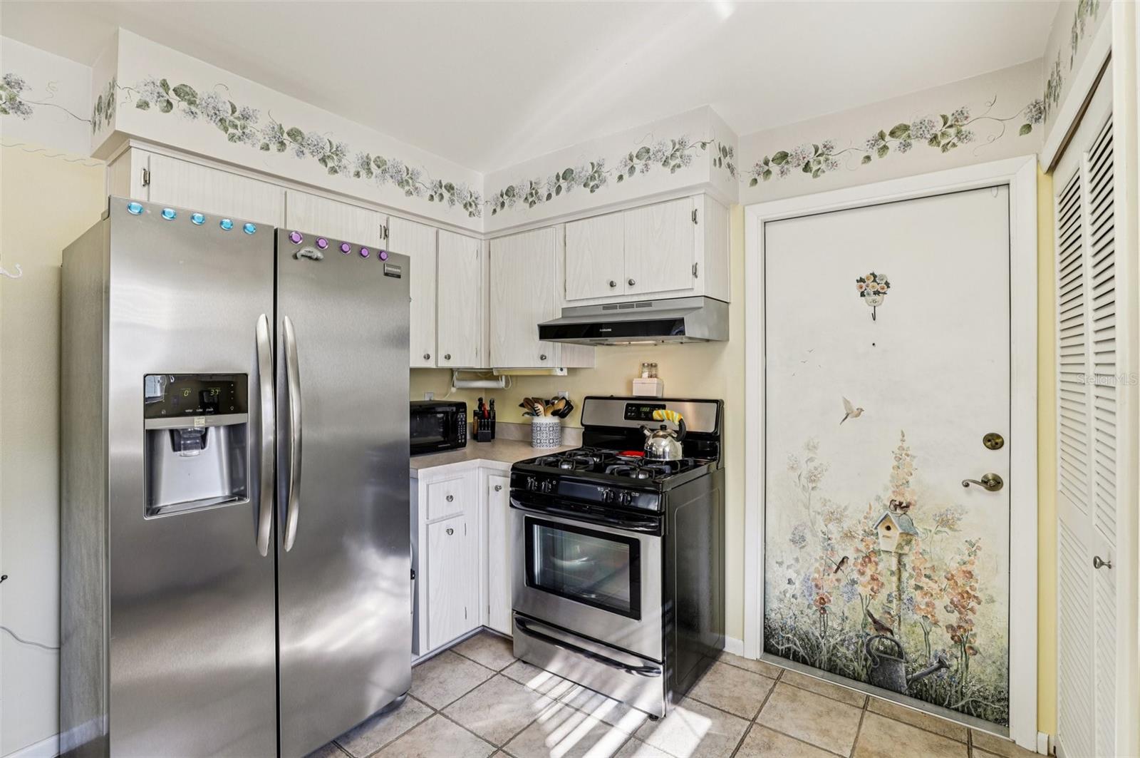 Image 15 of 60 For 1507 New Abbey Avenue