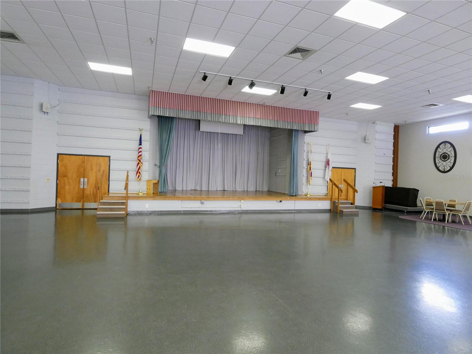 Image 57 of 60 For 1507 New Abbey Avenue