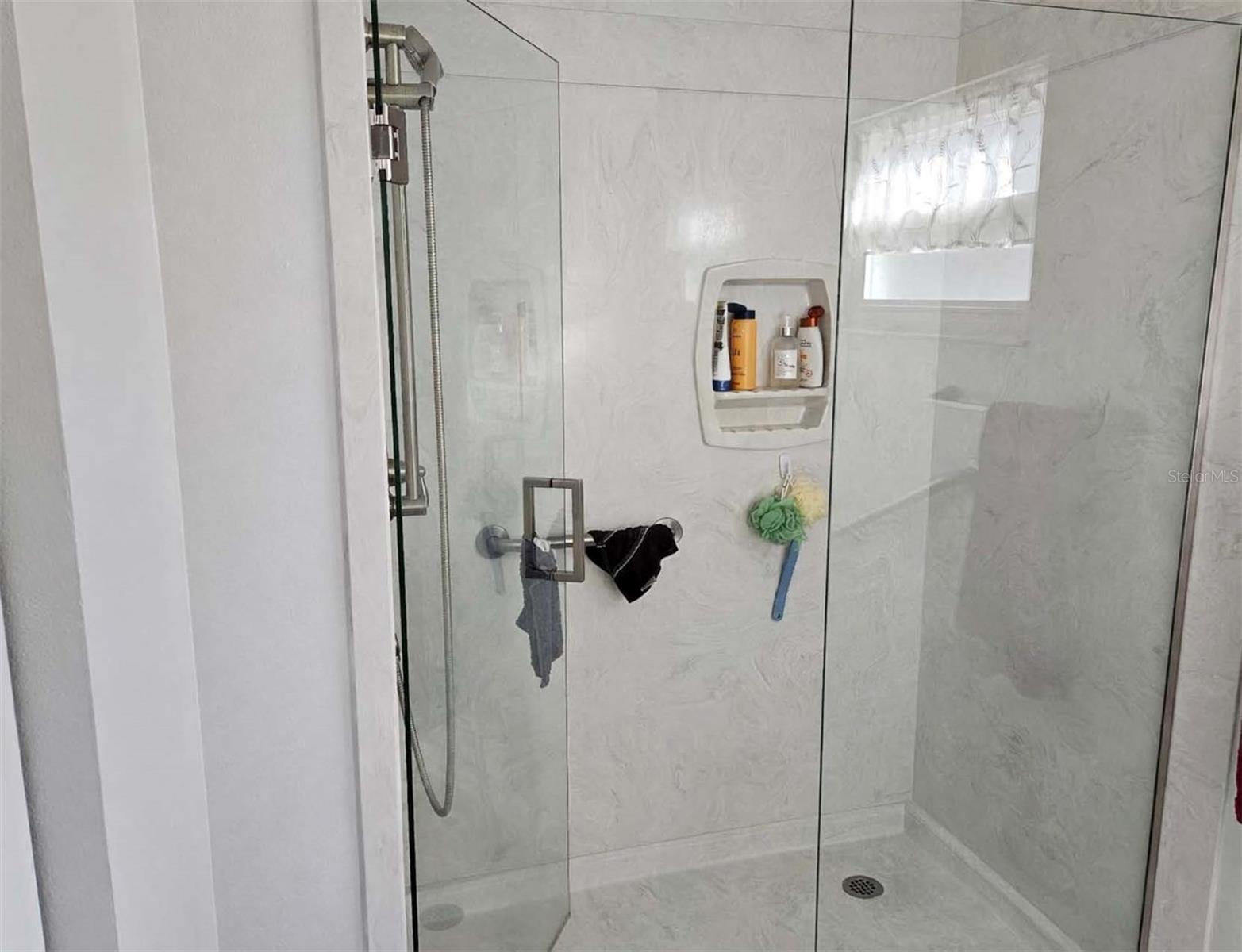 Image 16 of 26 For 8480 61st Terrace Road