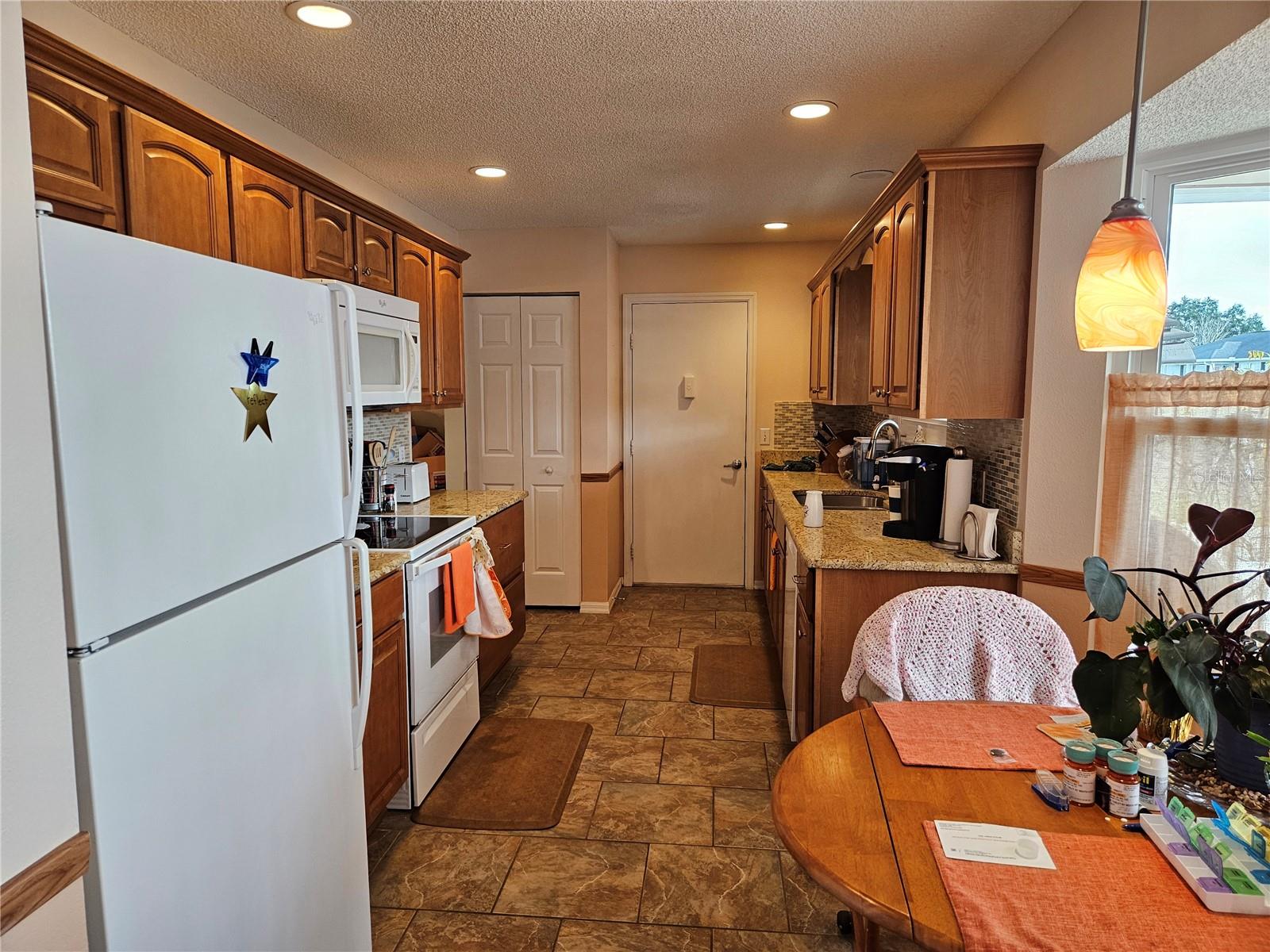 Image 4 of 26 For 8480 61st Terrace Road