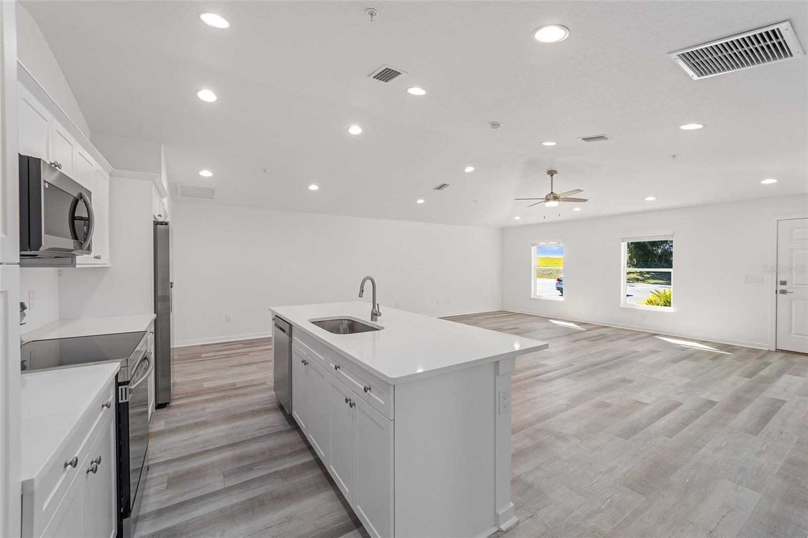 Image 22 of 50 For 4415 74th Terrace