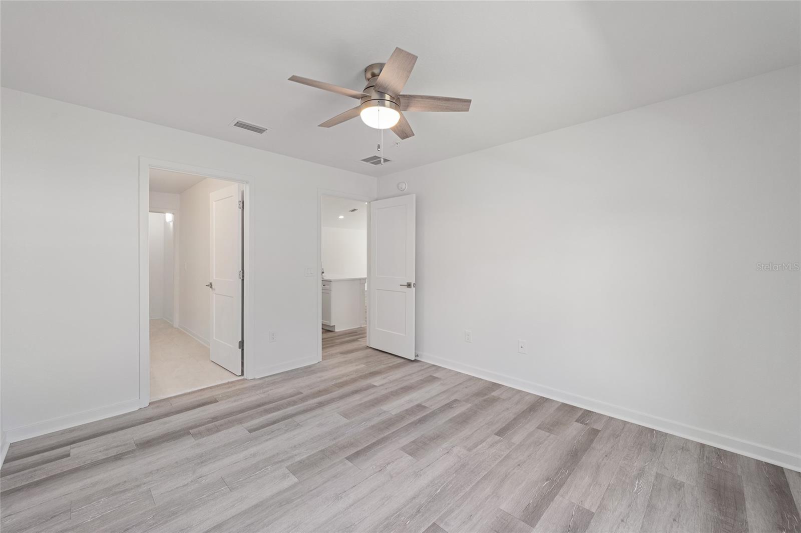 Image 24 of 50 For 4415 74th Terrace