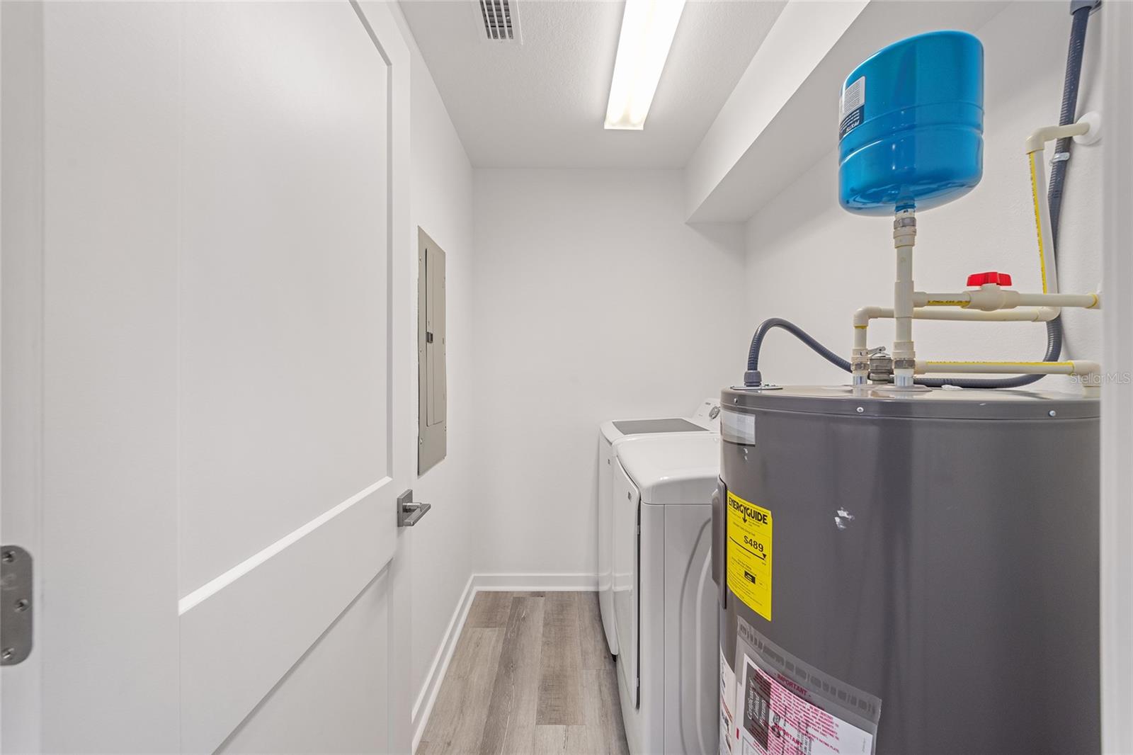 Image 28 of 50 For 4415 74th Terrace