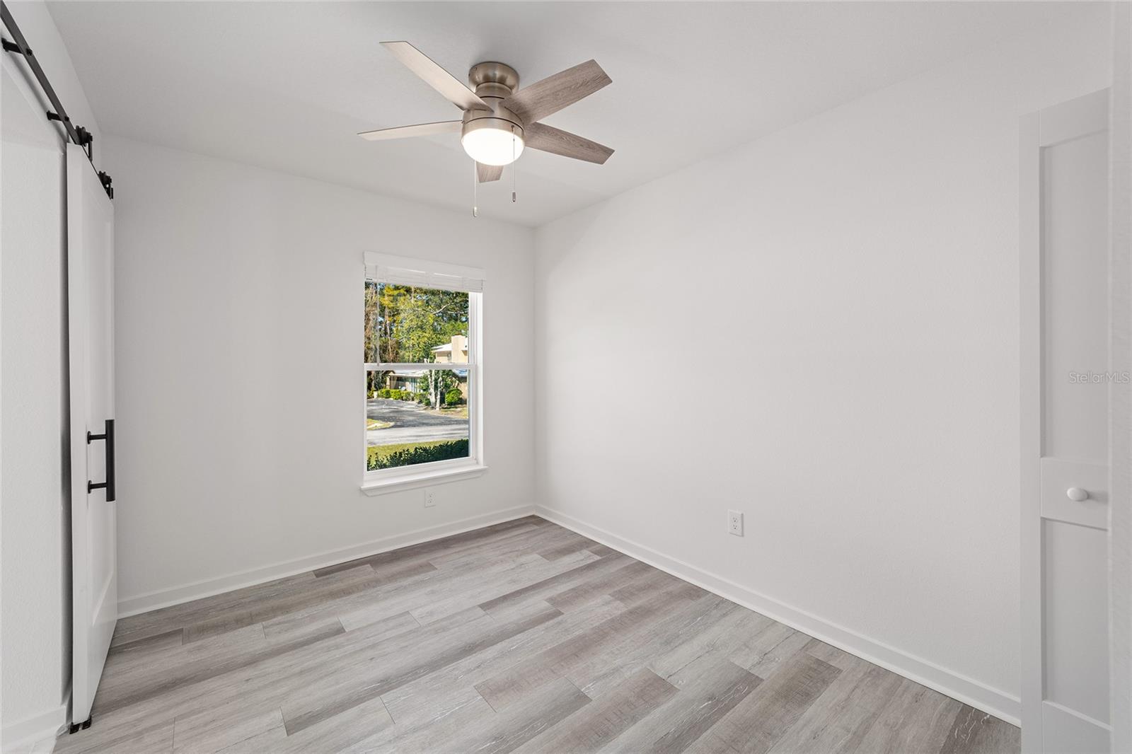 Image 32 of 50 For 4415 74th Terrace