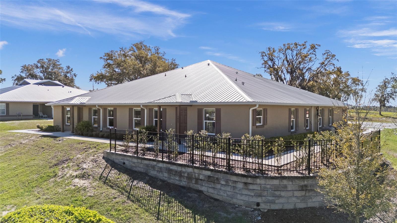 Image 4 of 50 For 4415 74th Terrace