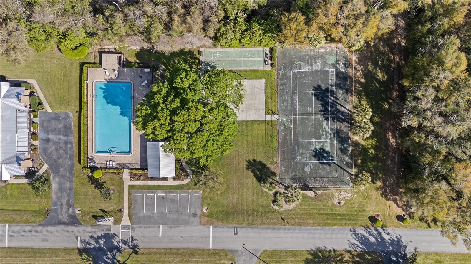 Image 6 of 50 For 4415 74th Terrace