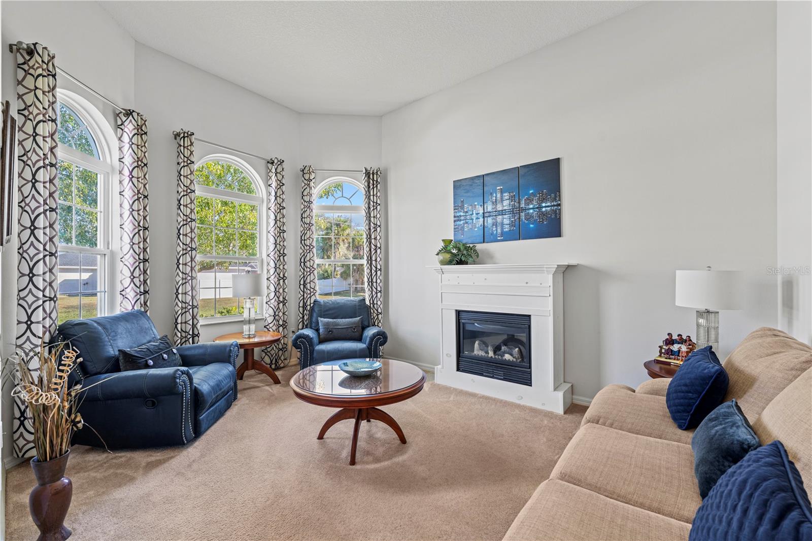 Image 19 of 46 For 1526 Lexington Drive