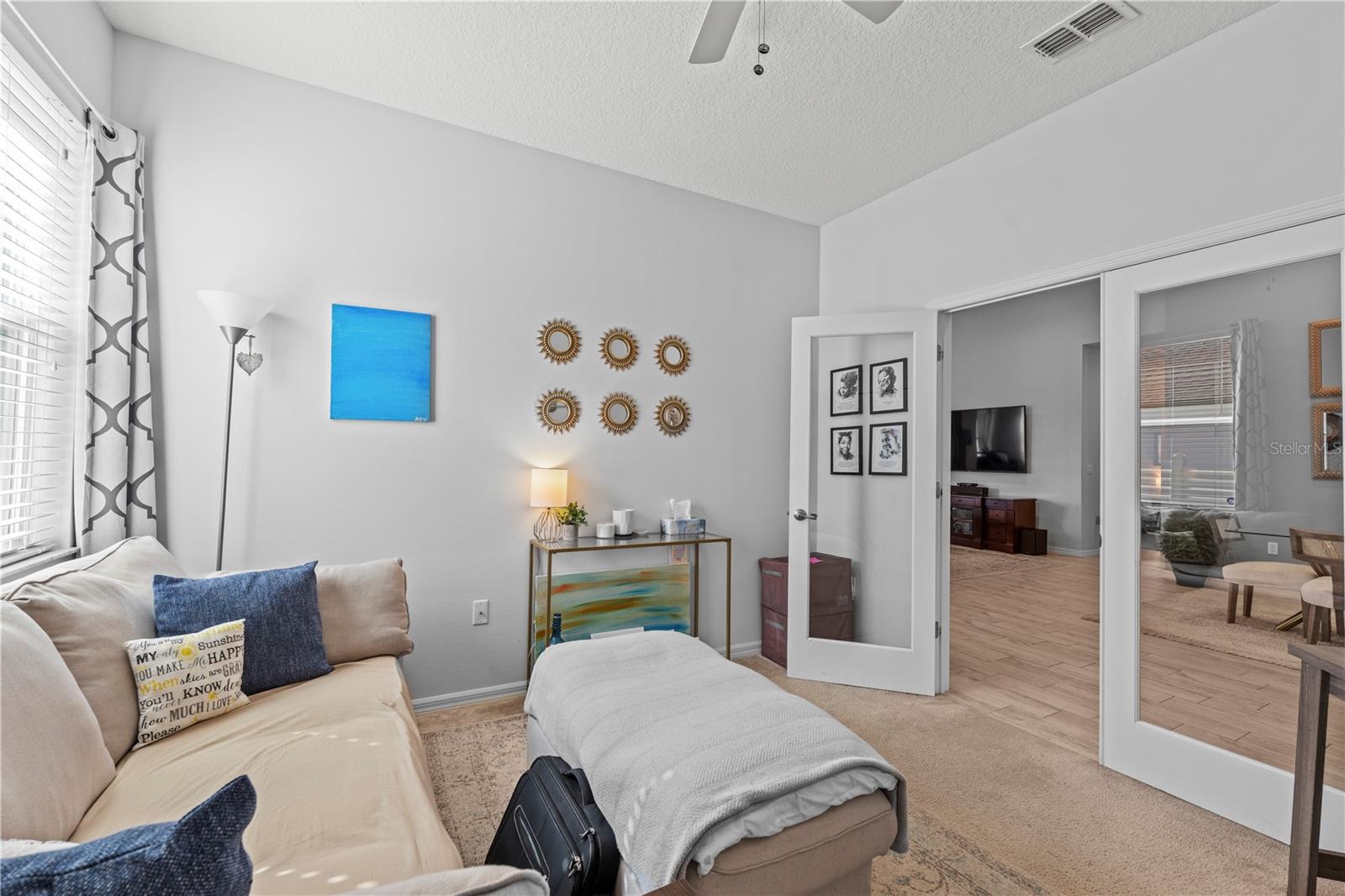 Image 23 of 46 For 1526 Lexington Drive