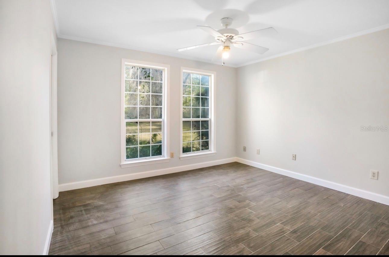 Image 10 of 14 For 4100 25th Terrace