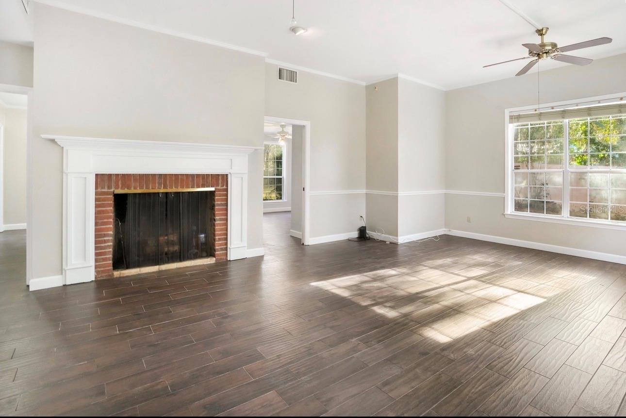 Image 11 of 14 For 4100 25th Terrace