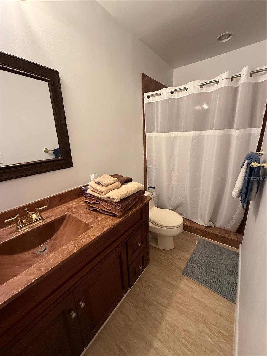 Image 10 of 10 For 1021 26th Street