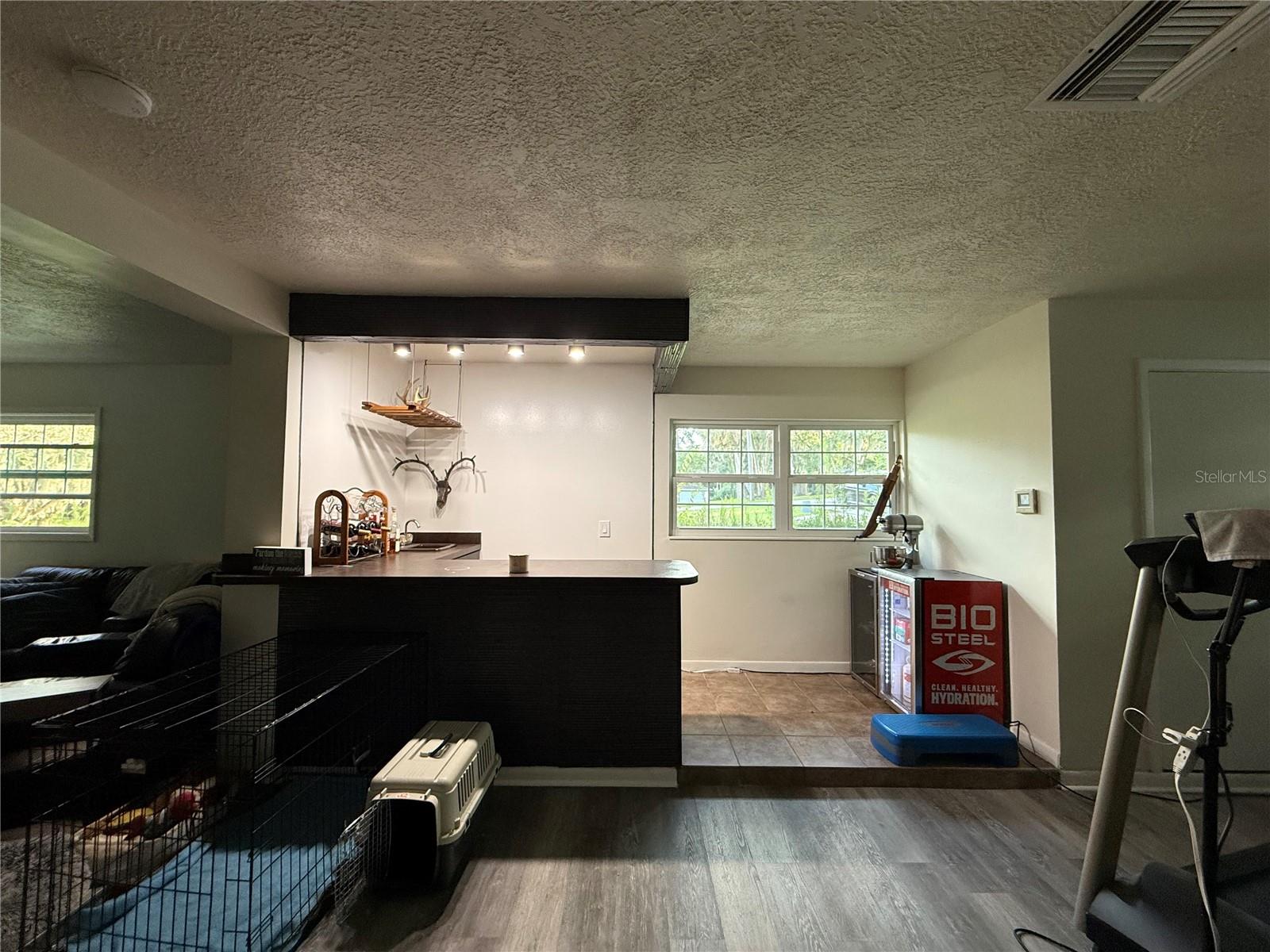 Image 2 of 10 For 1021 26th Street