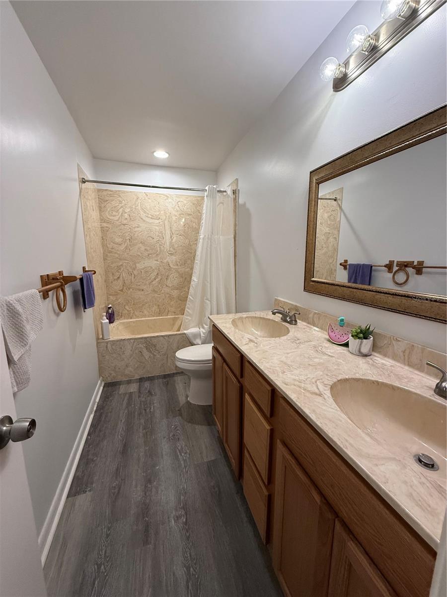 Image 8 of 10 For 1021 26th Street