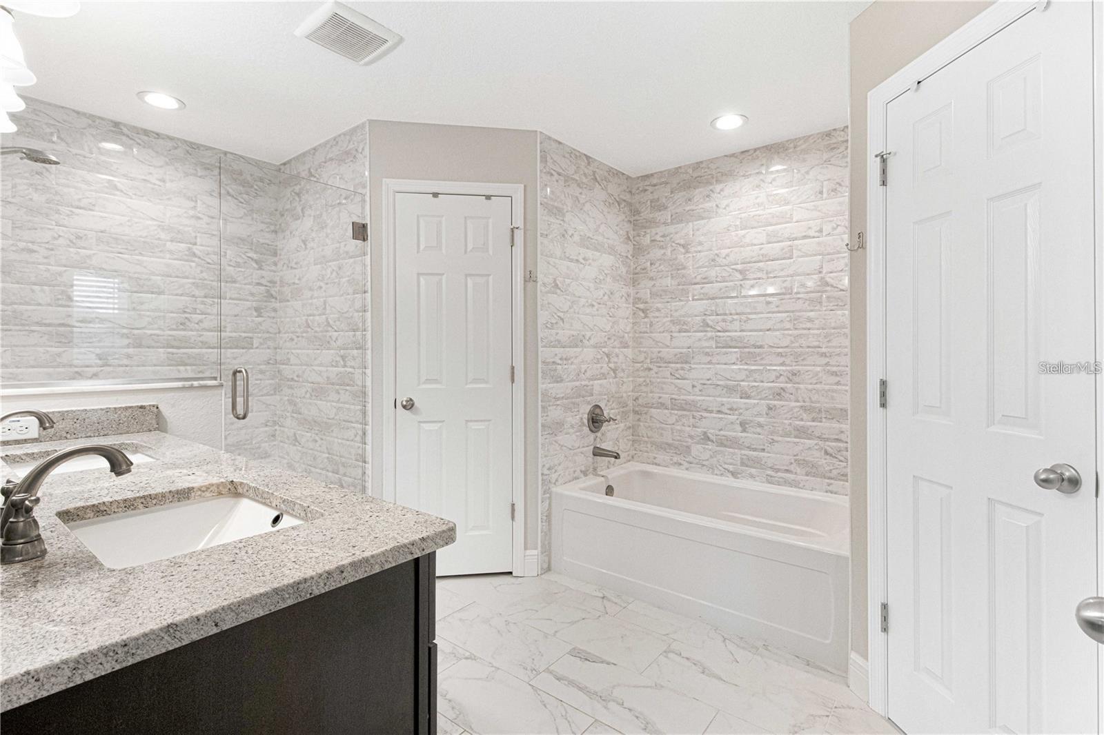 Image 9 of 9 For 6715 64th Avenue