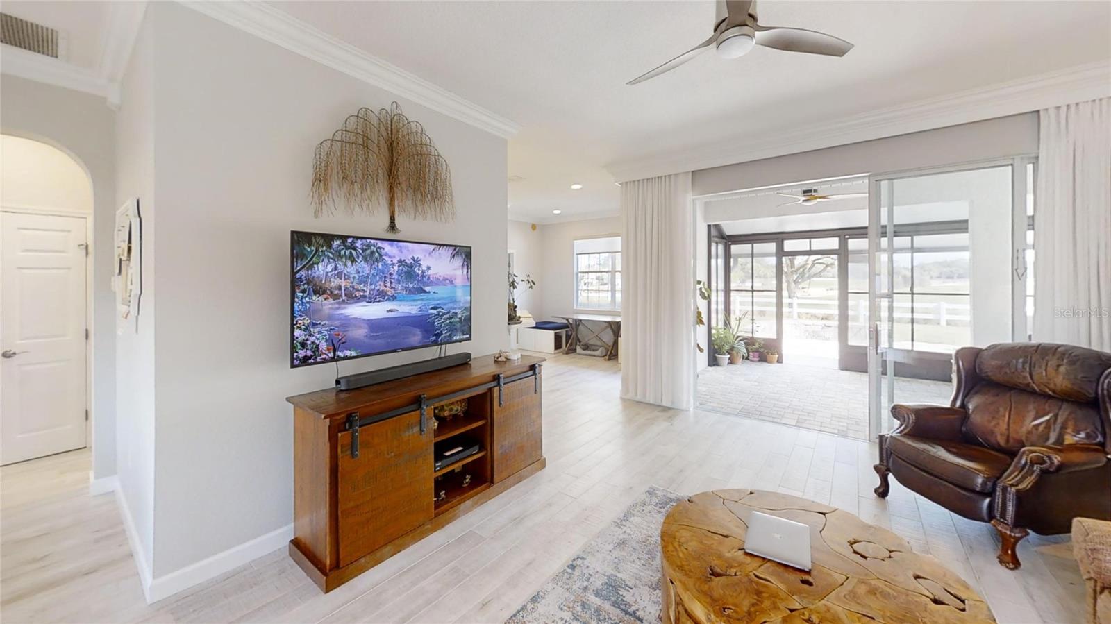 Image 11 of 43 For 8910 84th Circle