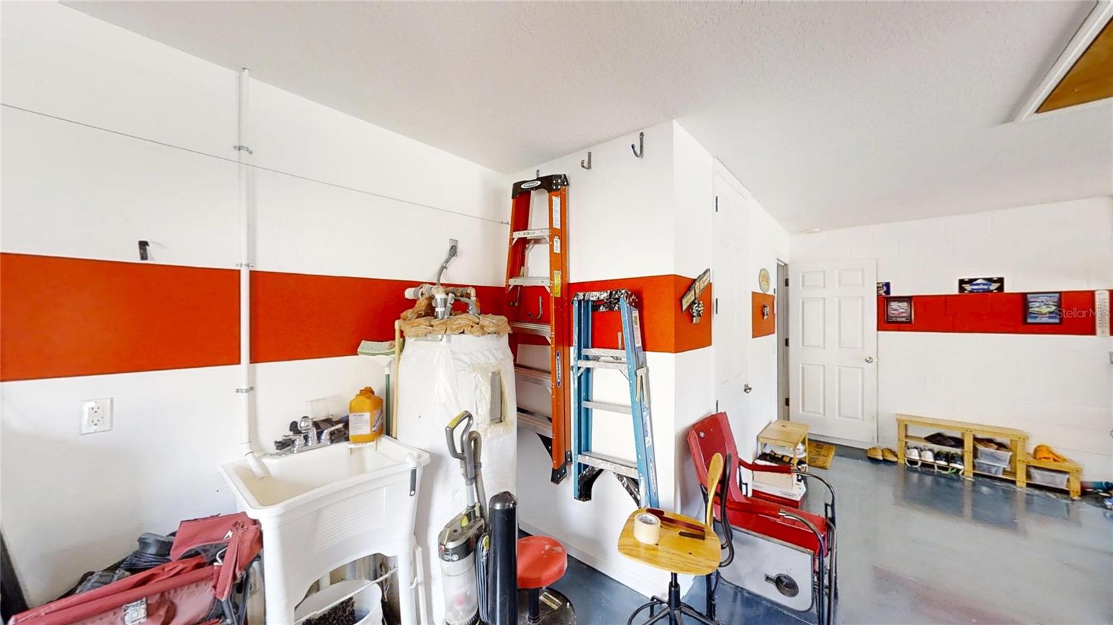 Image 41 of 43 For 8910 84th Circle