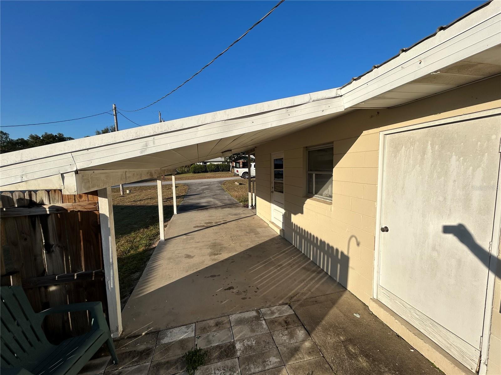 Image 31 of 35 For 21696 Raintree Street