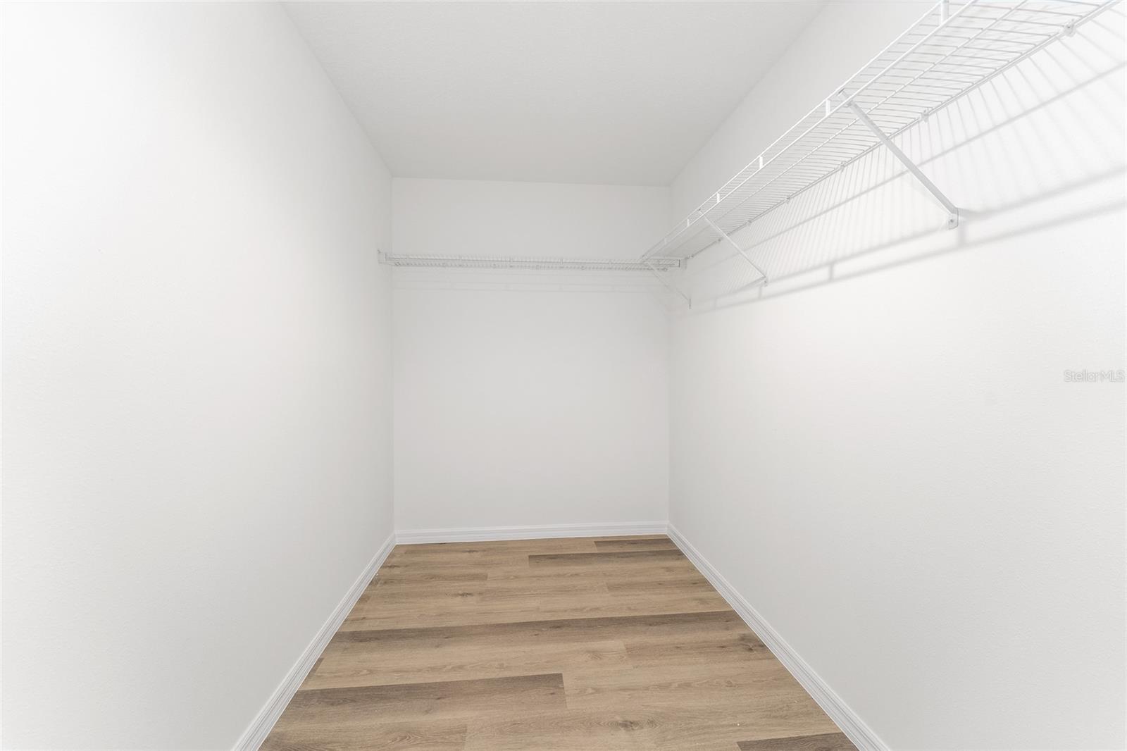 Image 28 of 51 For 13119 7th Loop