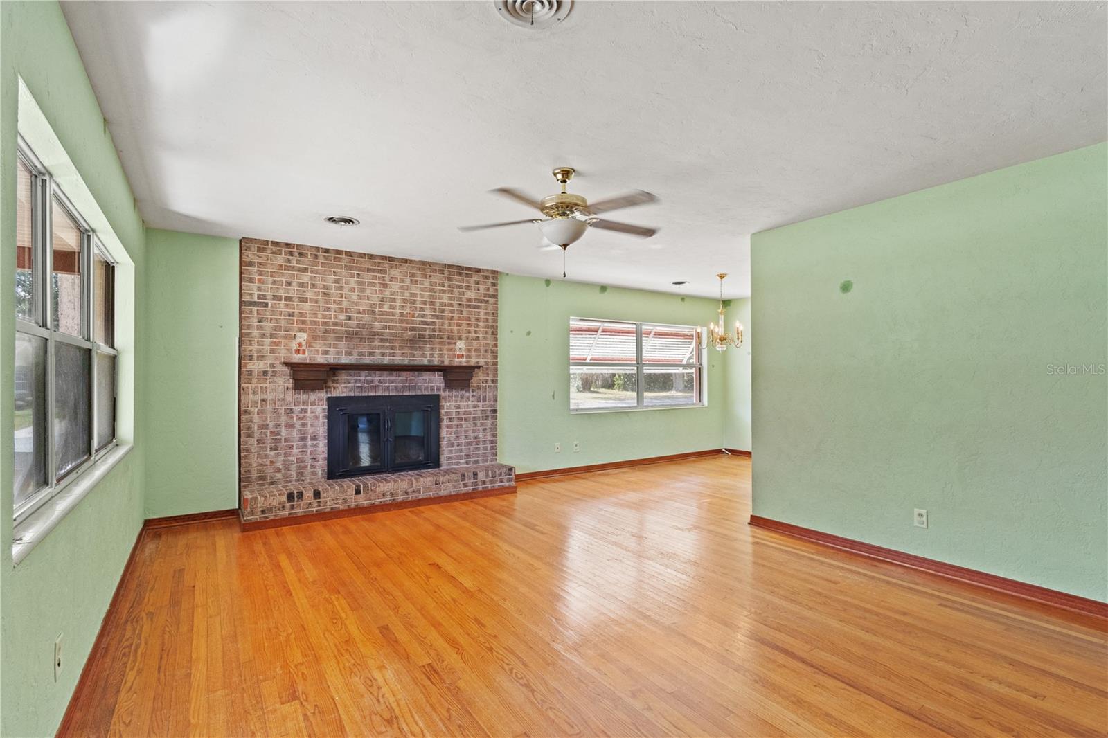 Image 7 of 52 For 2236 8th Avenue