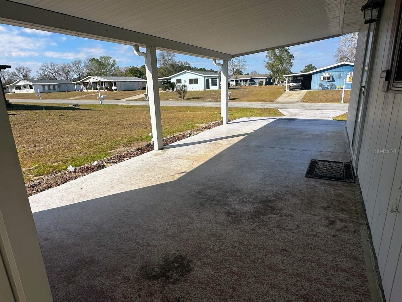 Image 12 of 55 For 10151 93rd Avenue