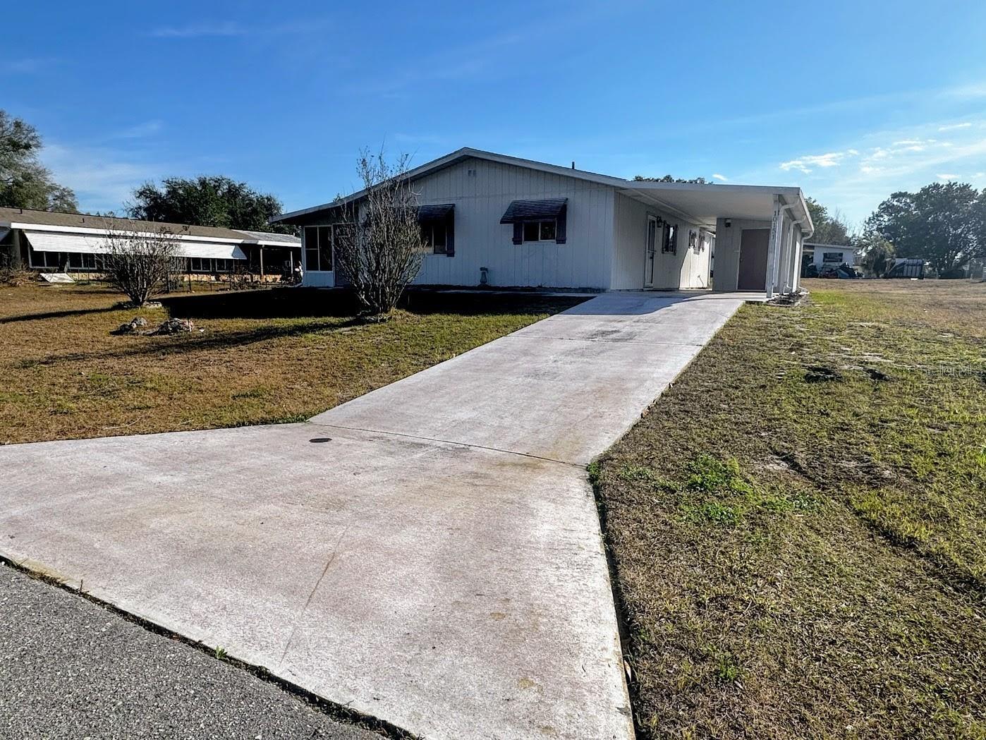 Image 2 of 55 For 10151 93rd Avenue